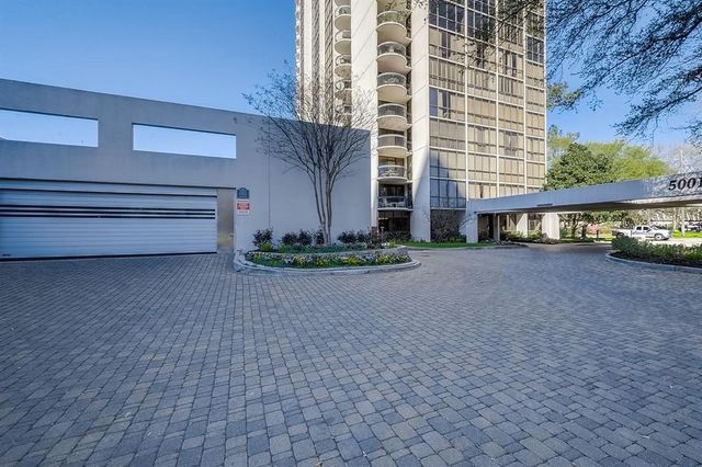 5001 Woodway Drive 1304, Houston, TX 77056