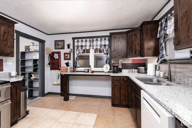 290 N 200 E, Monroe, UT 84754