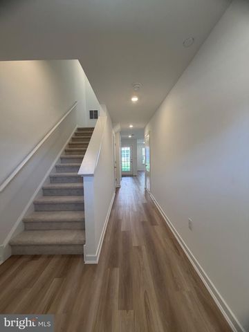 75 MORGANS MILL RD, Sicklerville, NJ 08081