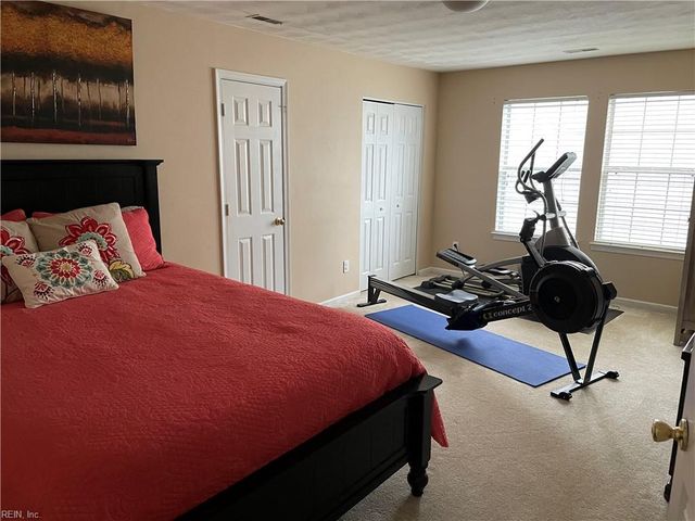 1821 Somersby LN, Virginia Beach, VA 23456