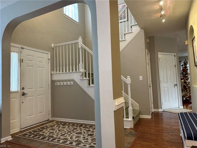 1821 Somersby LN, Virginia Beach, VA 23456