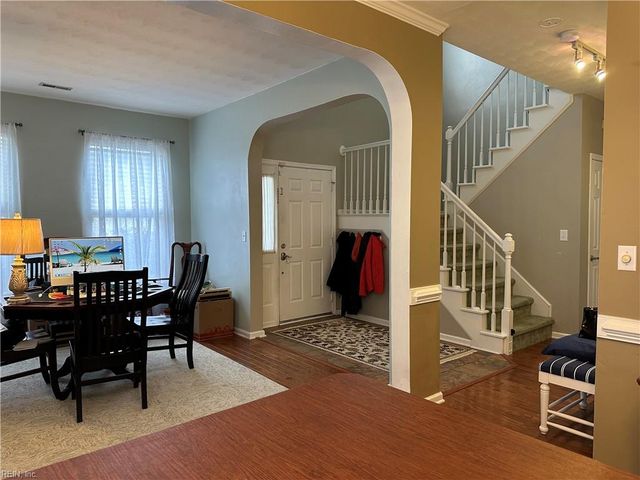 1821 Somersby LN, Virginia Beach, VA 23456