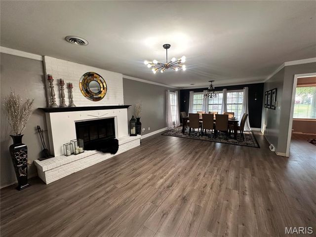 303 Kennedy Drive, Sikeston, MO 63801