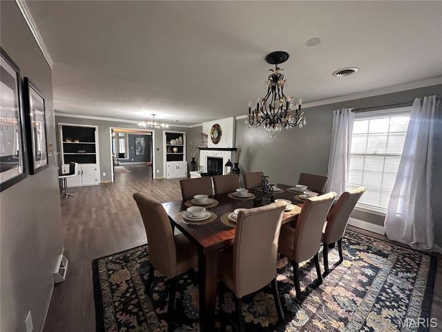 303 Kennedy Drive, Sikeston, MO 63801