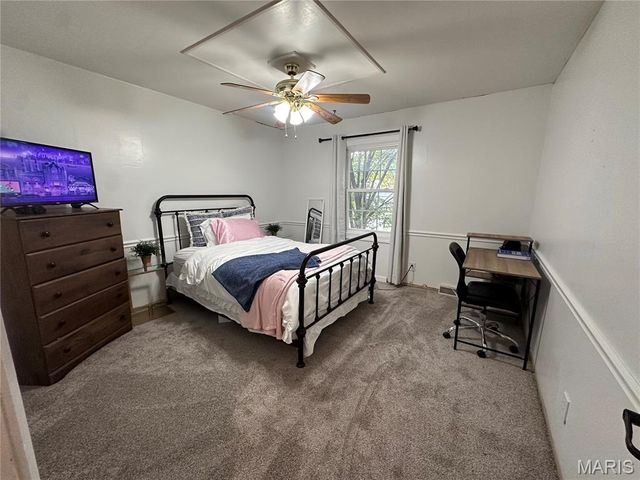 303 Kennedy Drive, Sikeston, MO 63801