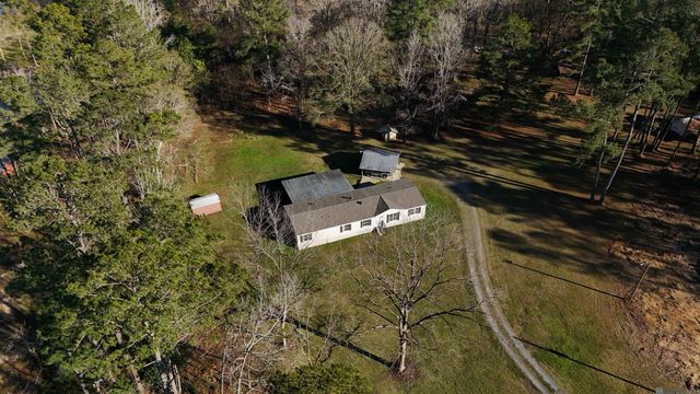 32438 Weiss Rd, Walker, LA 70785