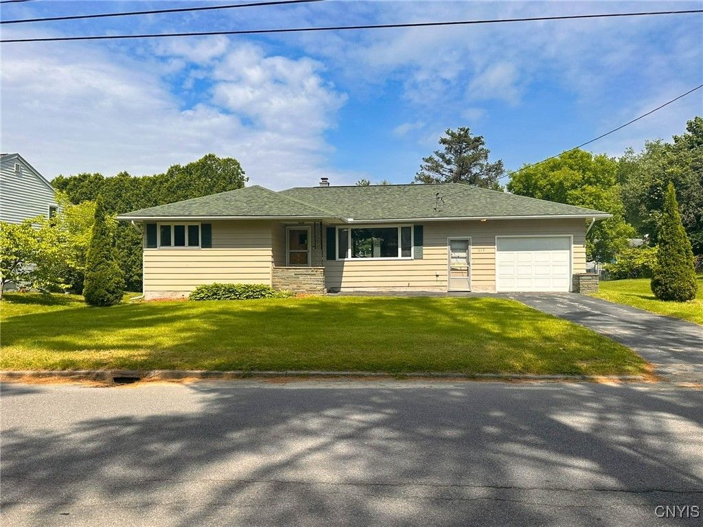 615 Cosby Road, Utica, NY 13502