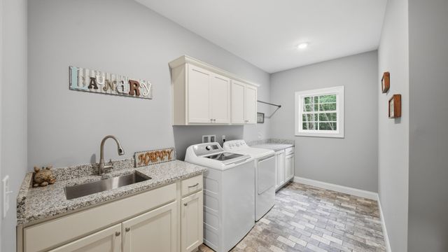 557 Knobb Hill Drive NW, Cleveland, TN 37312