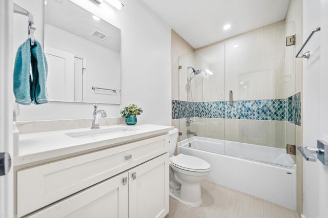 304 Lookout Pt Apt A4, Hot Springs, AR 71913