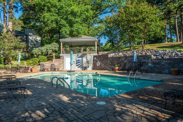 304 Lookout Pt Apt A4, Hot Springs, AR 71913