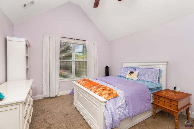 227 Misty Valley Lane, Bonaire, GA 31005