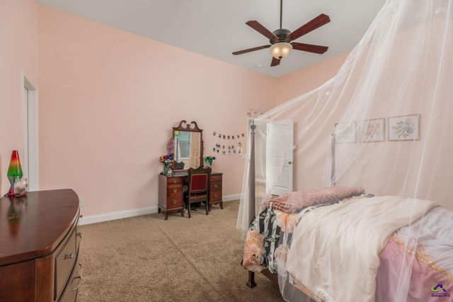 227 Misty Valley Lane, Bonaire, GA 31005