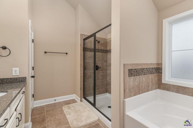 227 Misty Valley Lane, Bonaire, GA 31005
