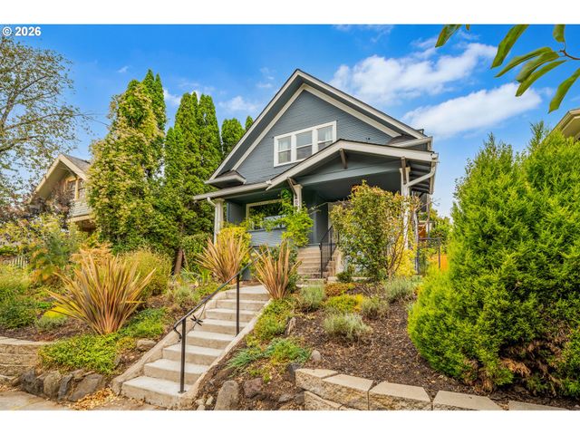 2307 Ne EVERETT St, Portland, OR 97232