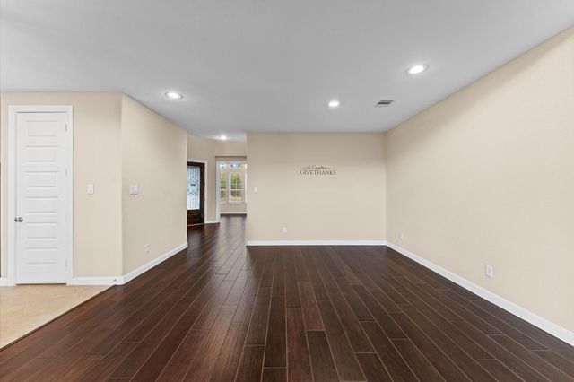 18611 Rankin Creek Drive, Cypress, TX 77433