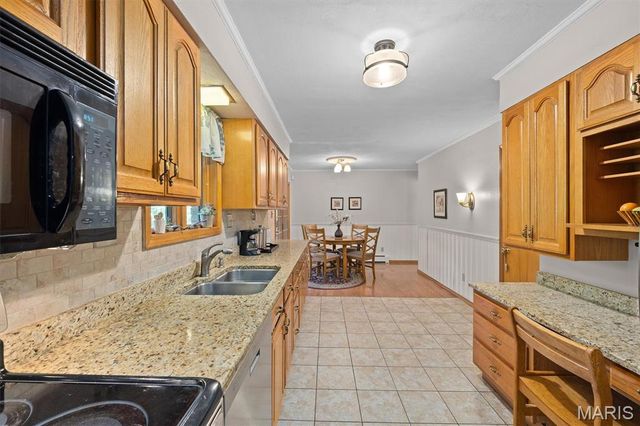1418 W Main Street, Collinsville, IL 62234