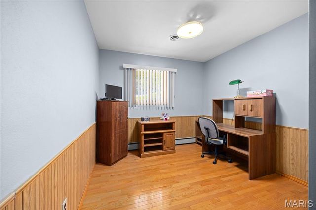 1418 W Main Street, Collinsville, IL 62234
