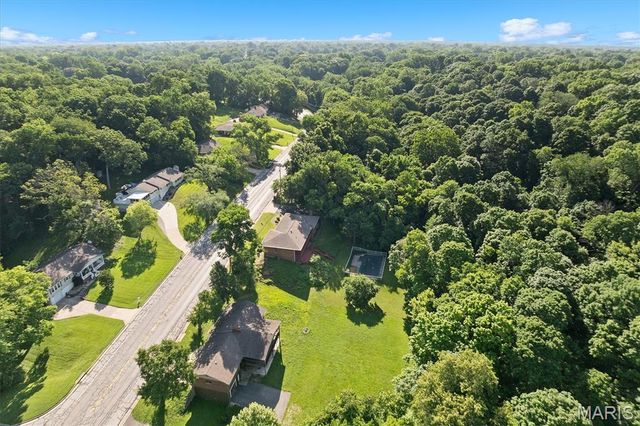 1418 W Main Street, Collinsville, IL 62234