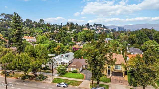 21331 Dumetz Road, Woodland Hills, CA 91364