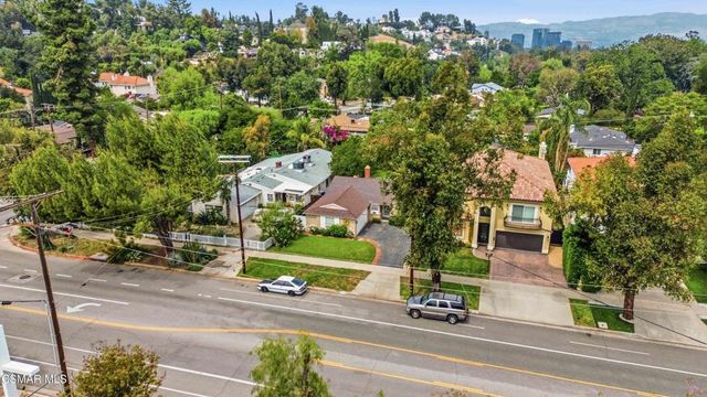 21331 Dumetz Road, Woodland Hills, CA 91364