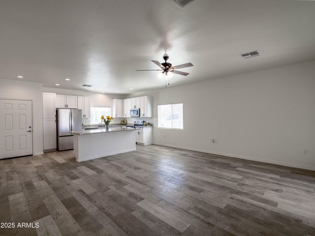 8504 W Teresita Drive, Arizona City, AZ 85123