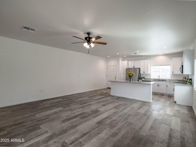 8504 W Teresita Drive, Arizona City, AZ 85123