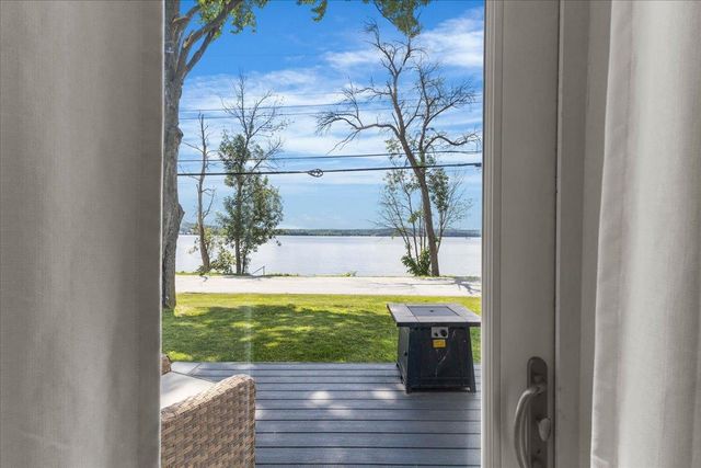 1046 Hathaway Point Road, St. Albans Town, VT 05478