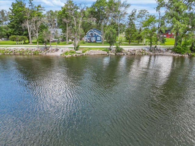 1046 Hathaway Point Road, St. Albans Town, VT 05478