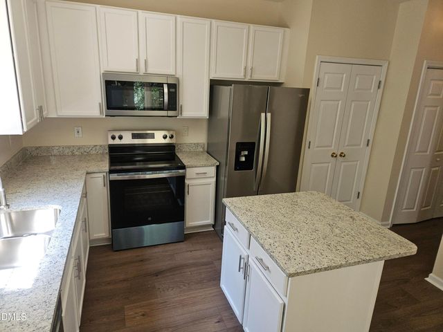 5601 Picnic Rock Lane, Raleigh, NC 27613