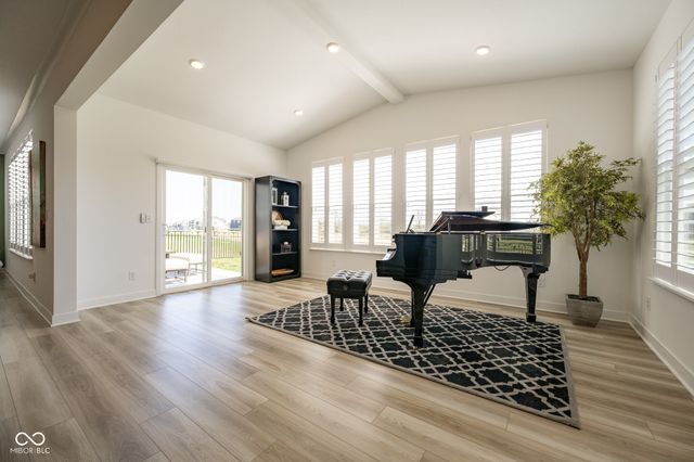 1041 Elmwood Lane, Greenwood, IN 46143