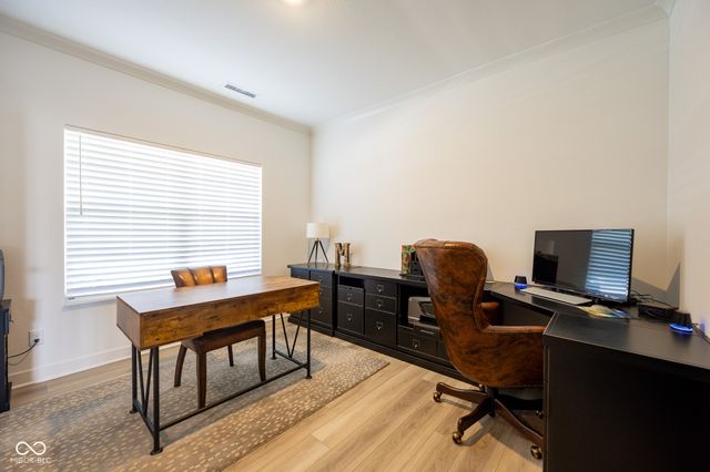 1041 Elmwood Lane, Greenwood, IN 46143