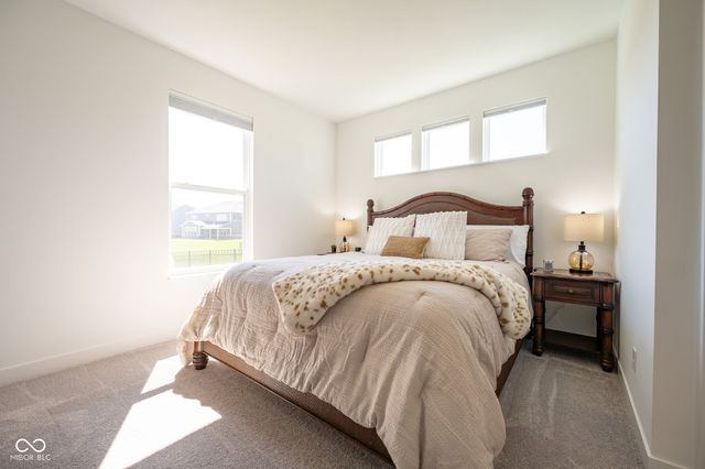 1041 Elmwood Lane, Greenwood, IN 46143