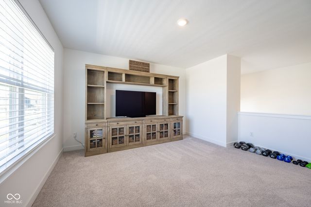 1041 Elmwood Lane, Greenwood, IN 46143