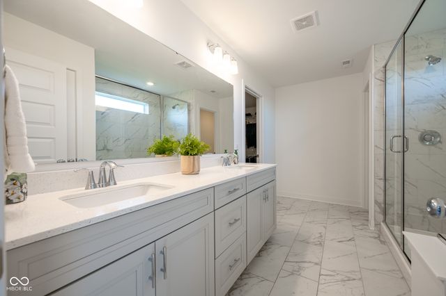 1041 Elmwood Lane, Greenwood, IN 46143