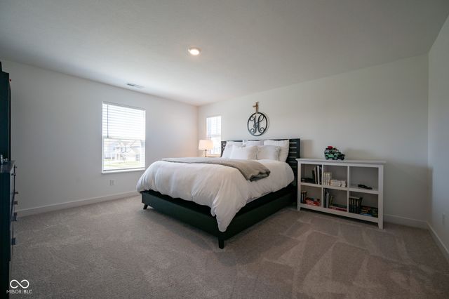 1041 Elmwood Lane, Greenwood, IN 46143