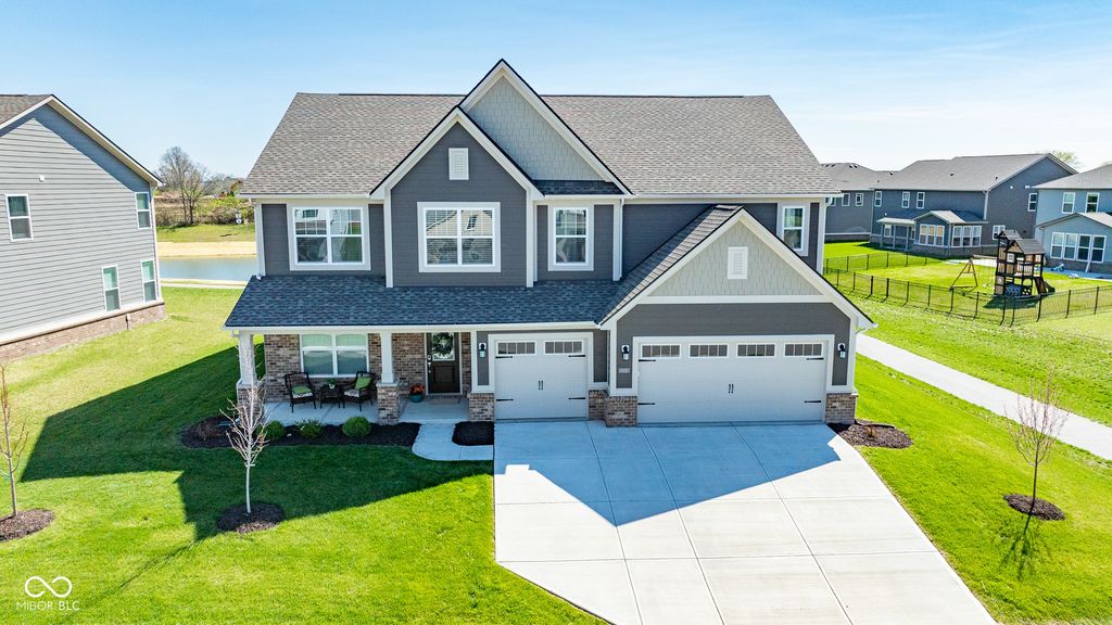 1041 Elmwood Lane, Greenwood, IN 46143