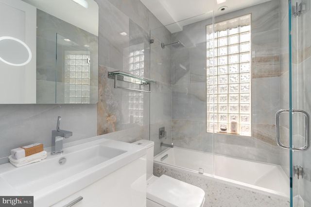 1604 13TH ST NW, Washington, DC 20009