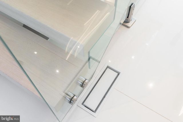 1604 13TH ST NW, Washington, DC 20009