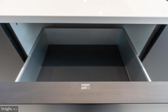 1604 13TH ST NW, Washington, DC 20009