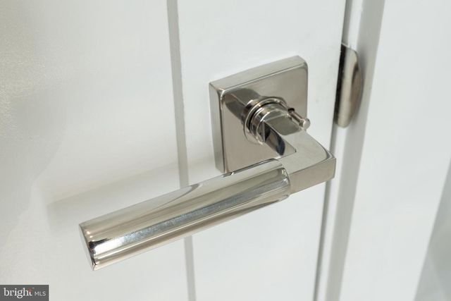 1604 13TH ST NW, Washington, DC 20009