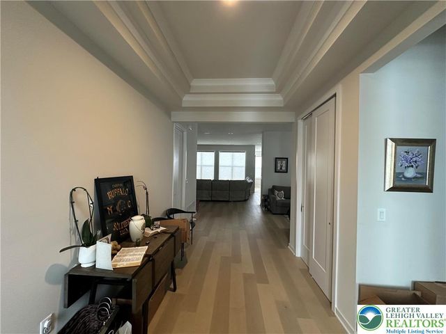 7018 Oak, East Allen Twp, PA 18014