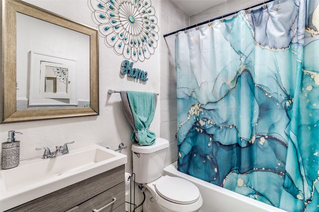 2317 Anderson Street, Dallas, TX 75215