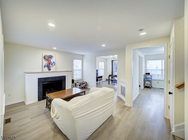 14 Amherst St, Highland Park Boro, NJ 08904