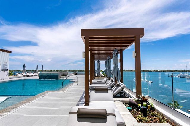 4714 N Flagler Drive 102, West Palm Beach, FL 33407