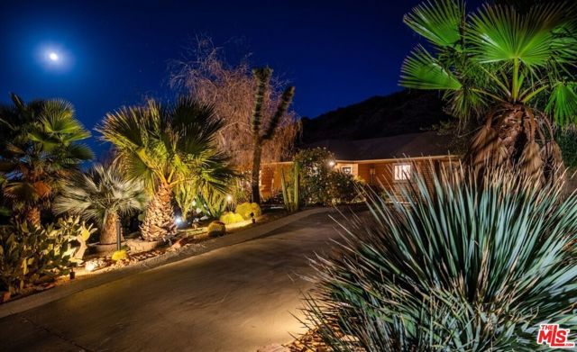54045 Ridge Road, Yucca Valley, CA 92284