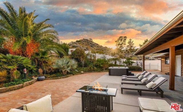 54045 Ridge Road, Yucca Valley, CA 92284