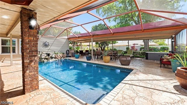 1432 SE 30th ST, Cape Coral, FL 33904