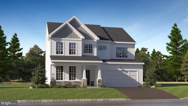12 RED BARN LN, Bordentown, NJ 08505