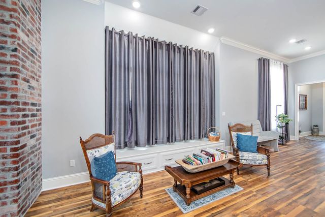 3399 Bayou Black Dr, Houma, LA 70360