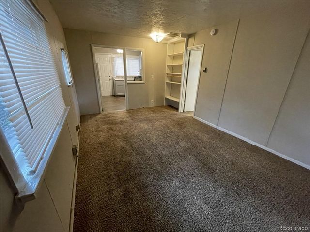 372 S Stuart St, Denver, CO 80219
